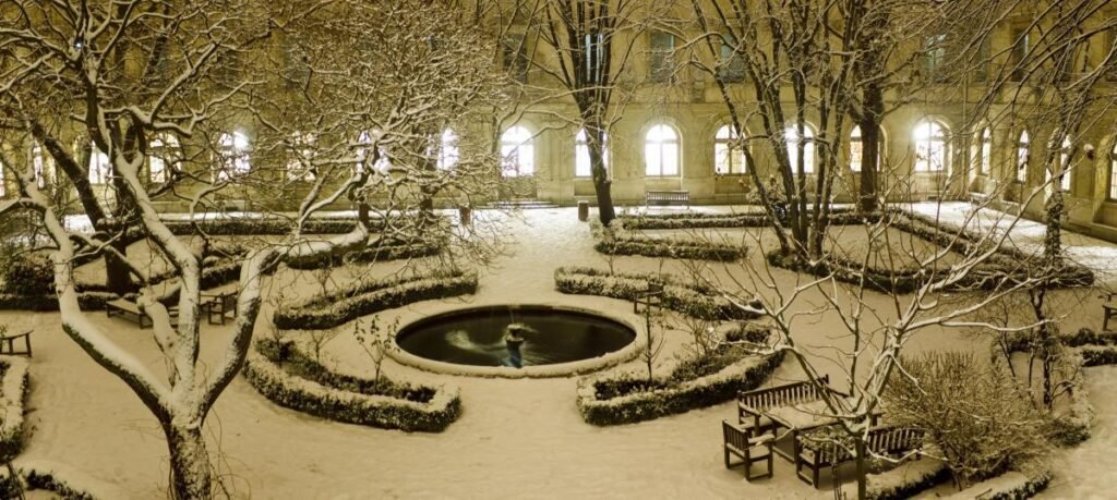 ens-cachan-student-prepa-concours